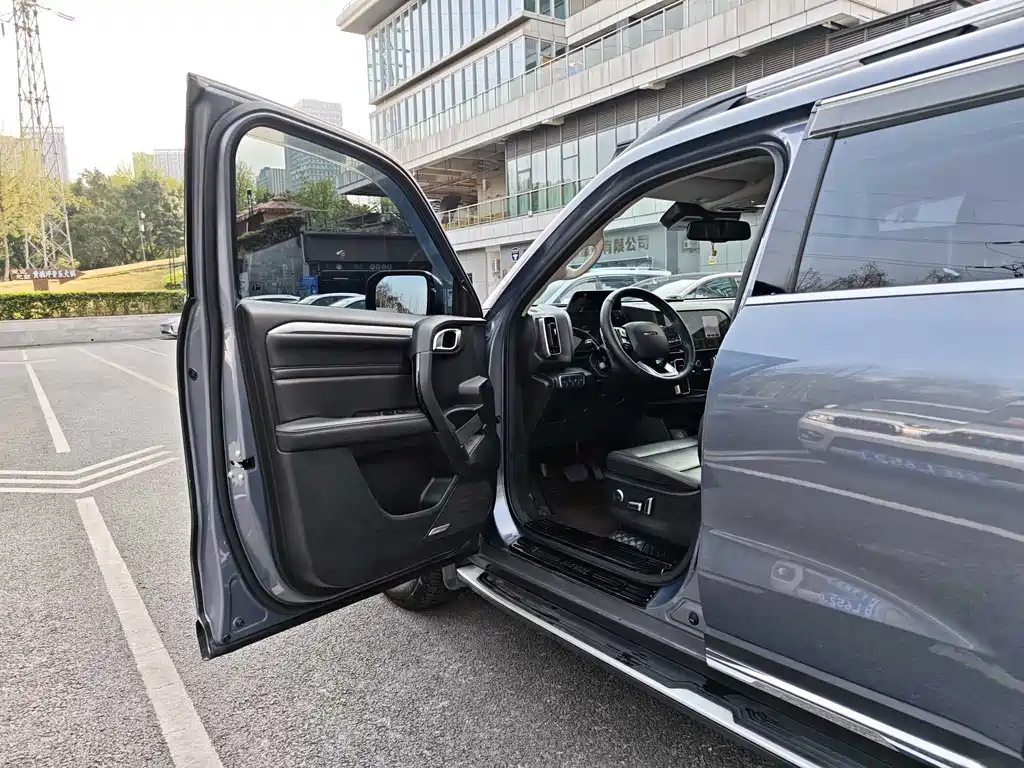 Haval Haval Big Dog 2022 2.0T DCT AWD Howling Sky Dog Edition 2022 - thumbnail 28