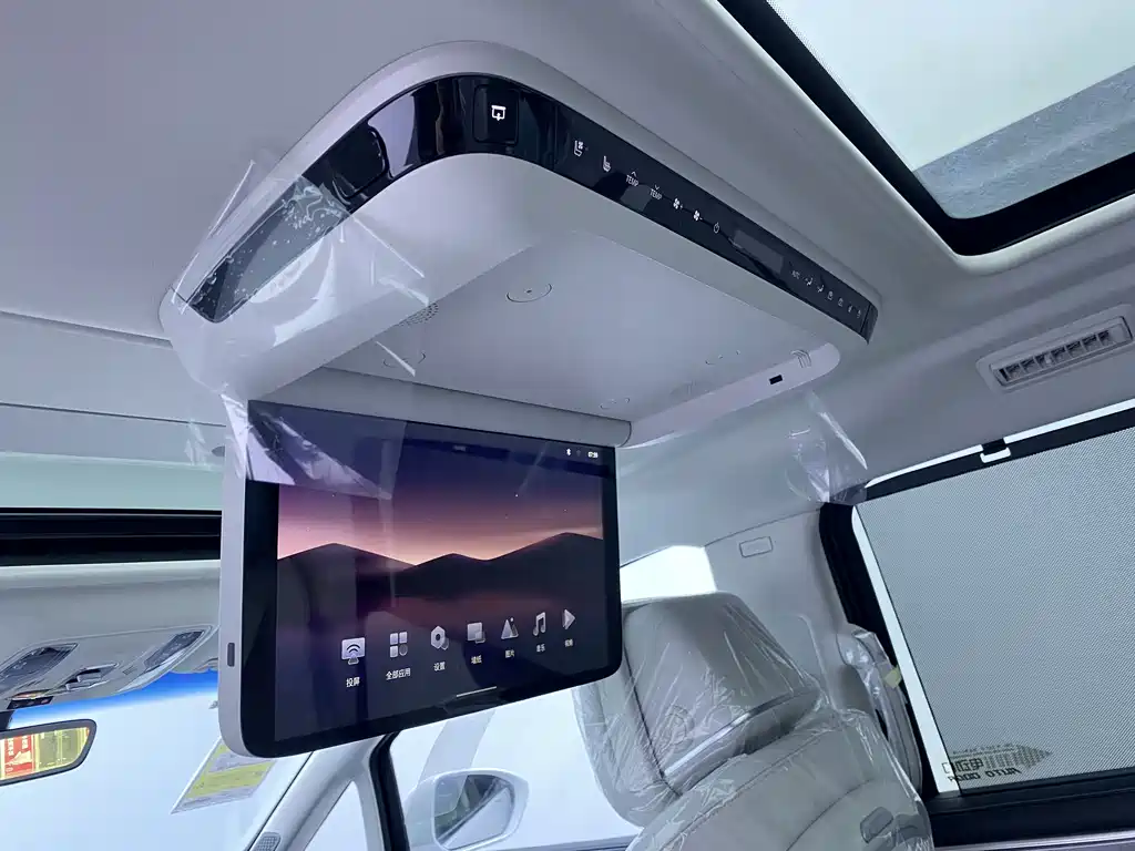 Buick Buick GL8 New Energy 2024 Landtrek Premium Edition 7-seater 2026 - thumbnail 10