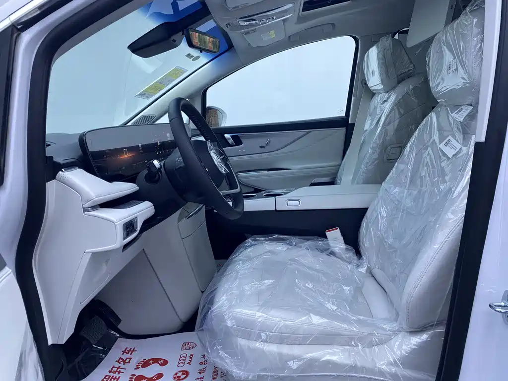 Buick Buick GL8 New Energy 2024 Landtrek Premium Edition 7-seater 2026 - thumbnail 24