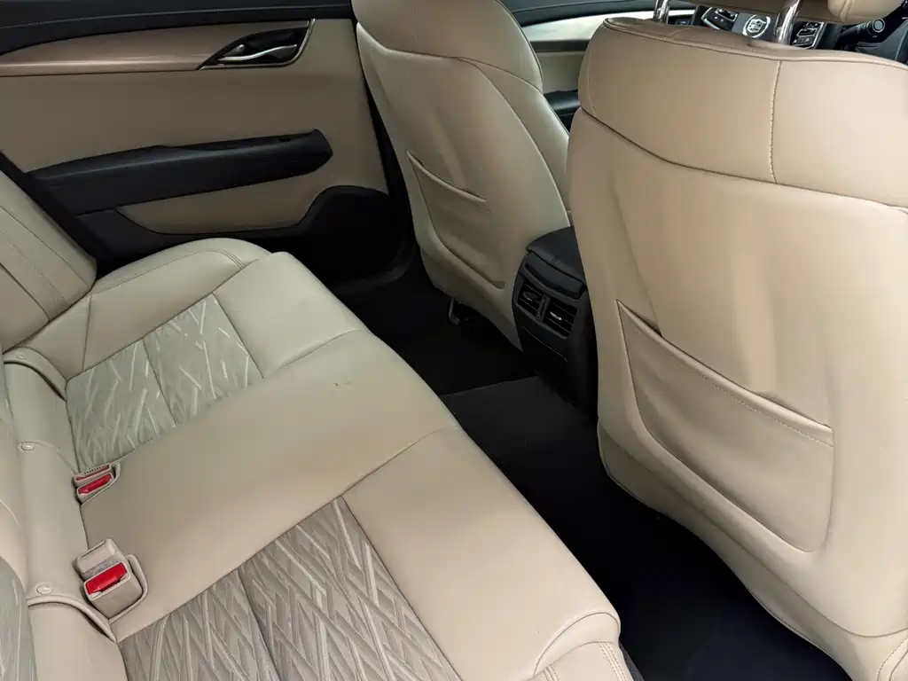 Cadillac Cadillac ATS-L 2016 25T Fashion Edition 2015 - thumbnail 16