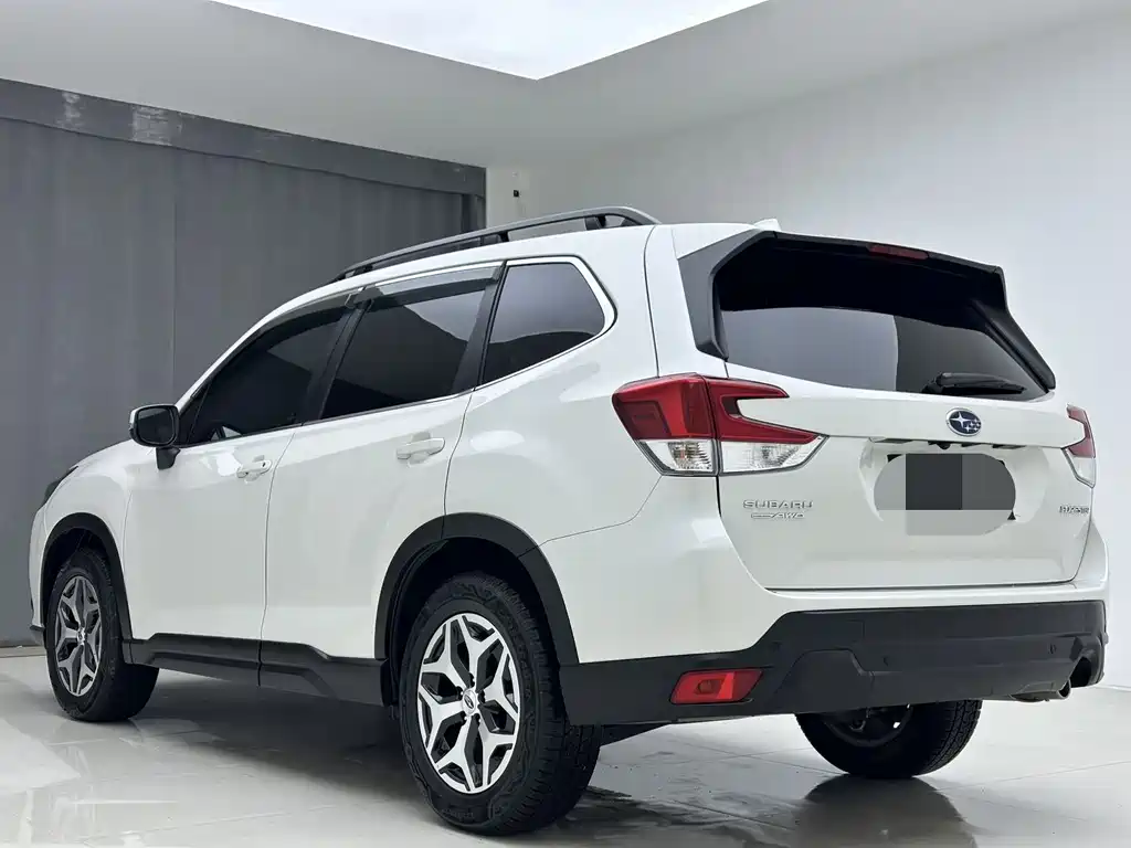 Subaru Subaru Forester 2022 2.0i AWD Premium EyeSight 2022 - thumbnail 4