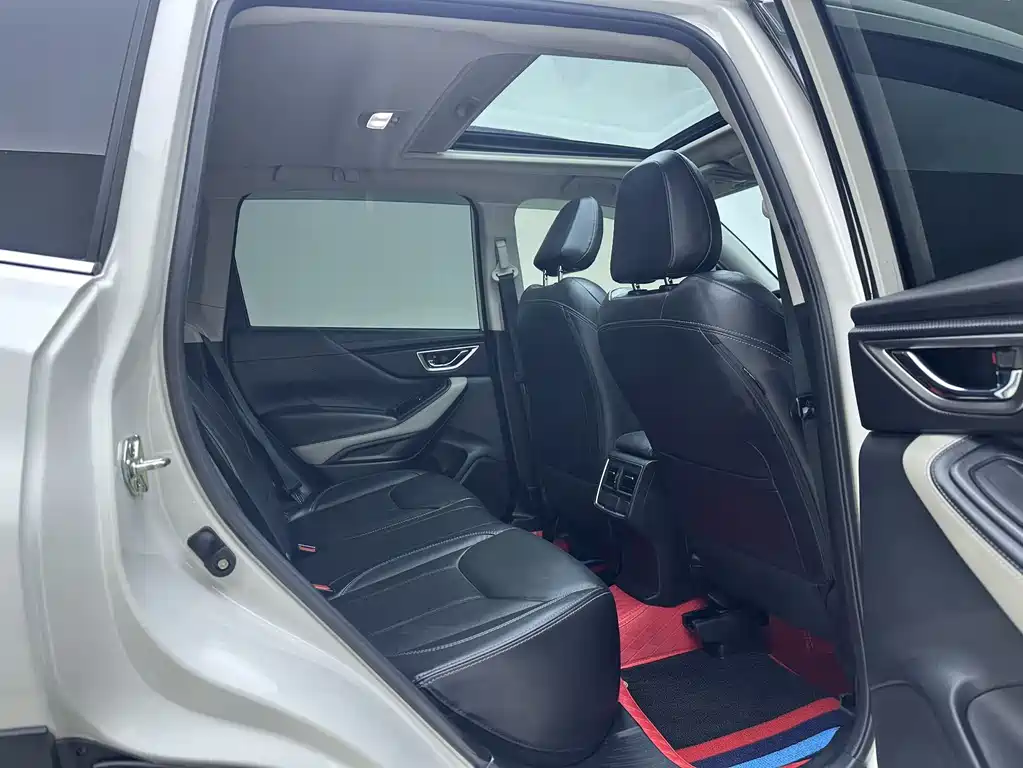 Subaru Subaru Forester 2022 2.0i AWD Premium EyeSight 2022 - thumbnail 10