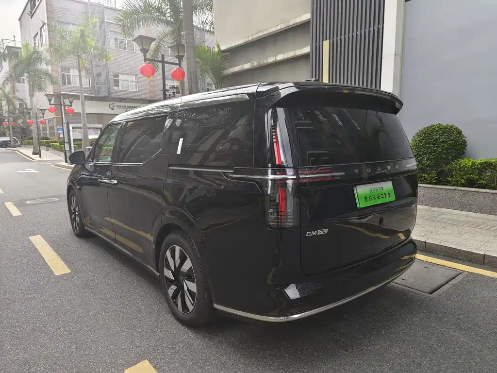 Volvo Volvo EM90 2025 Ultra Six-Seater 2026 - thumbnail 8