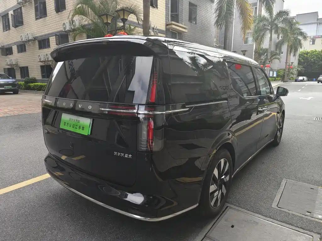 Volvo Volvo EM90 2025 Ultra Six-Seater 2026 - thumbnail 10