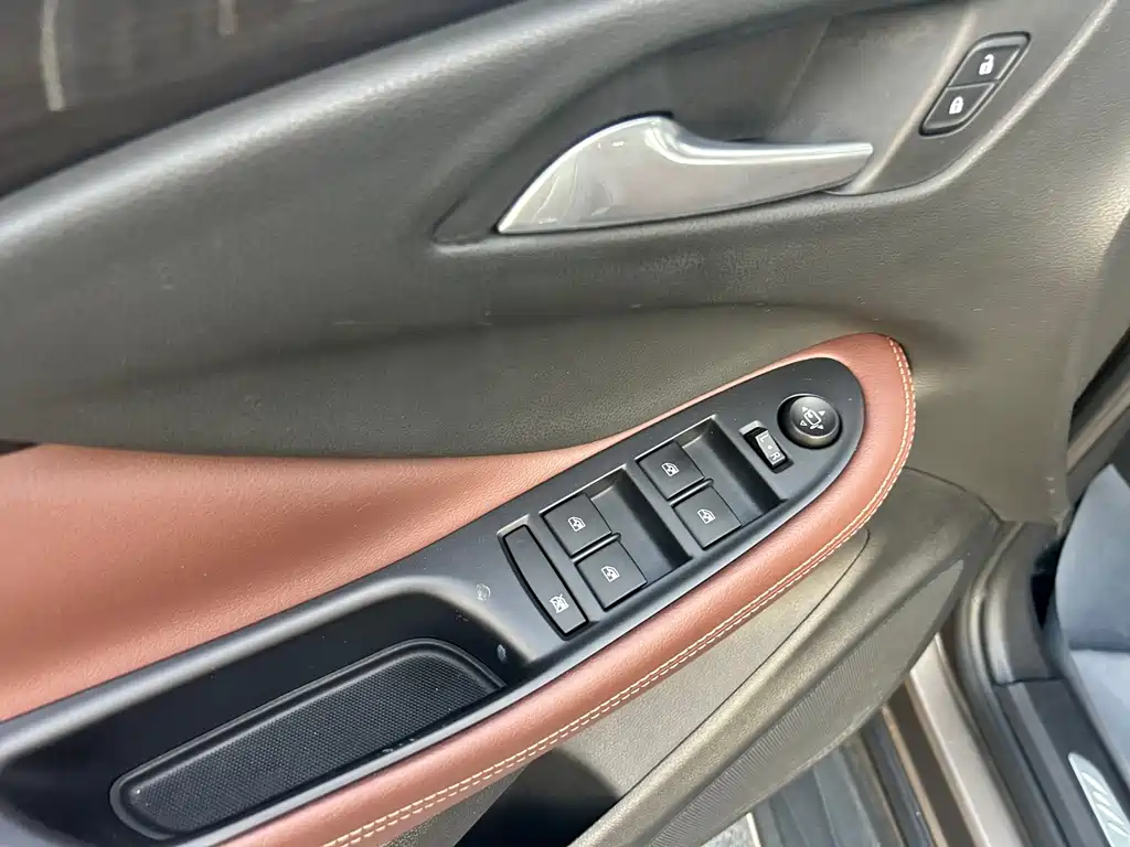 Buick Buick Envision Plus 2016 20T FWD Premium Edition 2016 - thumbnail 6