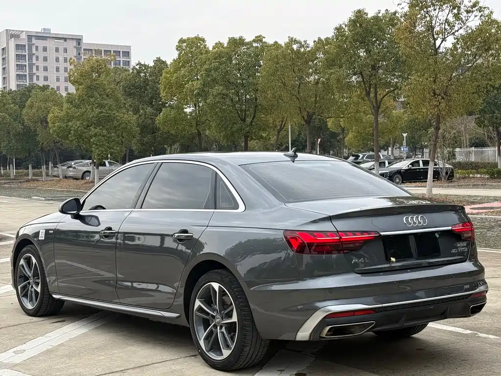 Audi Audi A4L 2020 40 TFSI Fashion Dynamic Edition 2020 - thumbnail 8