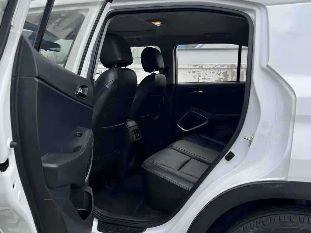 Hyundai Hyundai ix35 2018 2.0L Automatic 2WD Smart Joy Premium Edition 2018 - thumbnail 7
