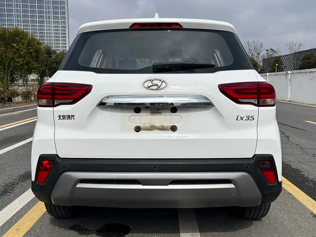 Hyundai Hyundai ix35 2018 2.0L Automatic 2WD Smart Joy Premium Edition 2018 - thumbnail 15