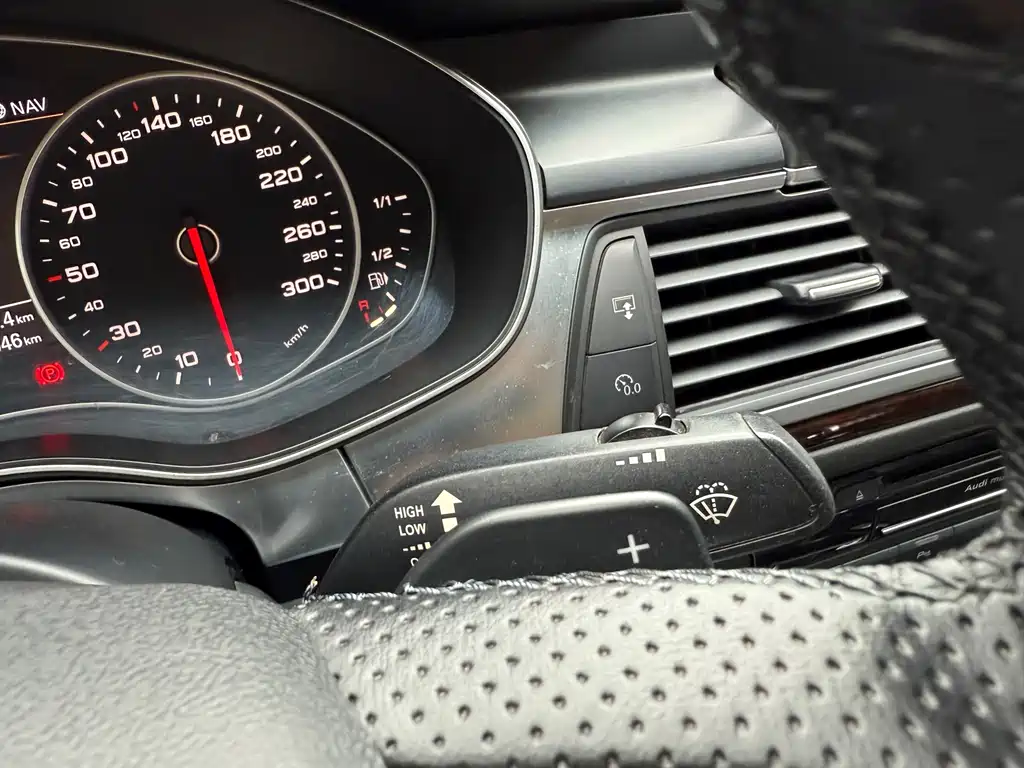 Audi Audi A6L 2014 30 FSI Comfort Line 2014 - thumbnail 24