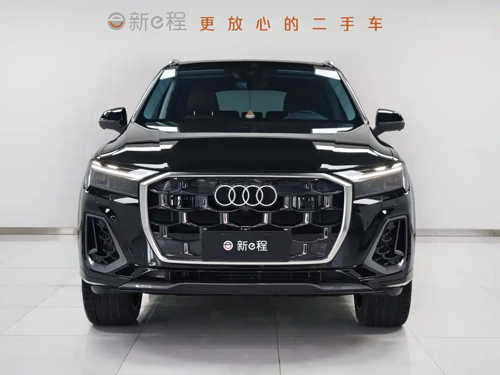 Audi Audi Q7 2024 45 TFSI quattro S line Black Knight Edition 2024 - thumbnail 2