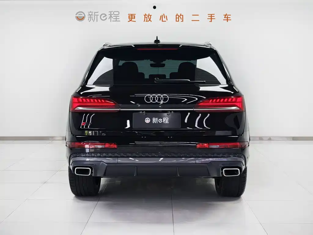 Audi Audi Q7 2024 45 TFSI quattro S line Black Knight Edition 2024 - thumbnail 5