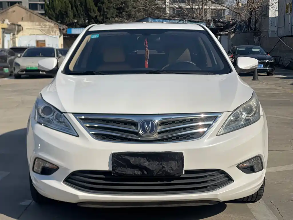 Changan YiDong 2014 1.6L Manual Luxury Edition 2016 - thumbnail 2
