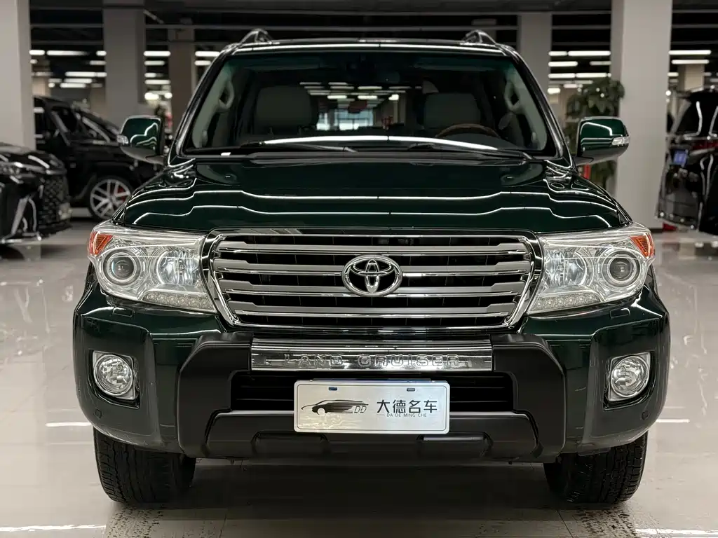 Toyota Land Cruiser 2012 4.6L Automatic VX-R 2014 - thumbnail 2