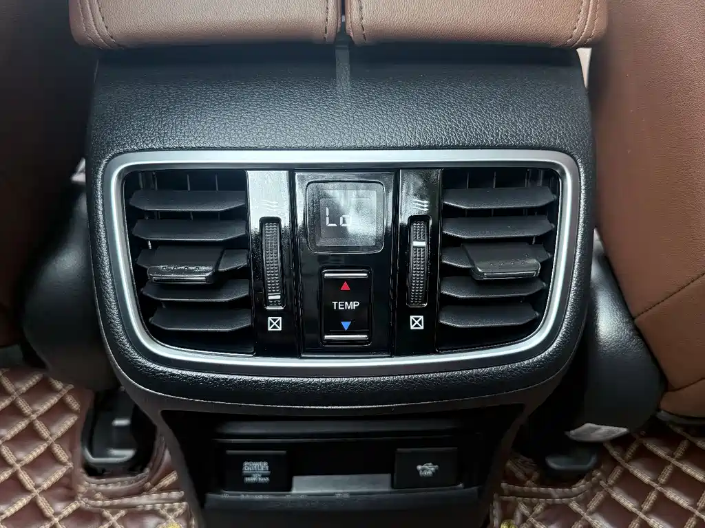 Honda Honda UR-V 2020 370TURBO AWD Elegant Edition 2020 - thumbnail 7