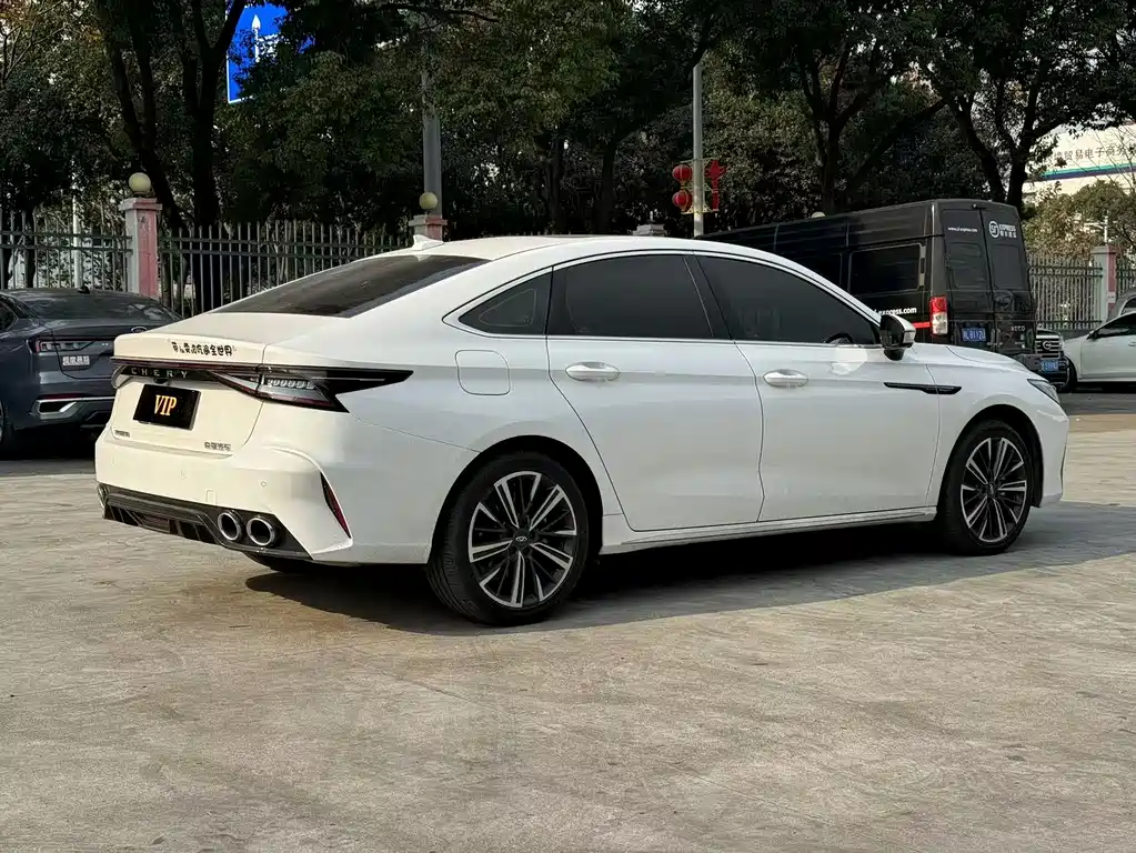 Chery Arrizo 8 2024 1.6T DCT Rui 2024 - thumbnail 18