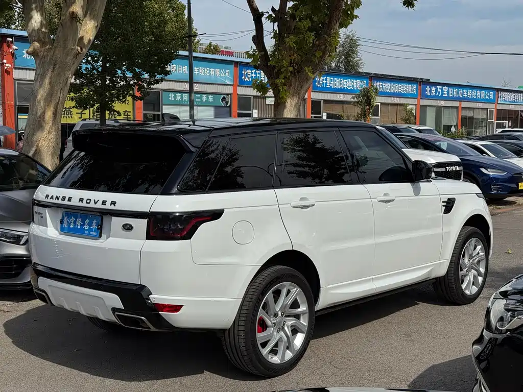 Land Rover Range Rover Sport 2020 3.0 L6 HSE DYNAMIC 2020 - thumbnail 4