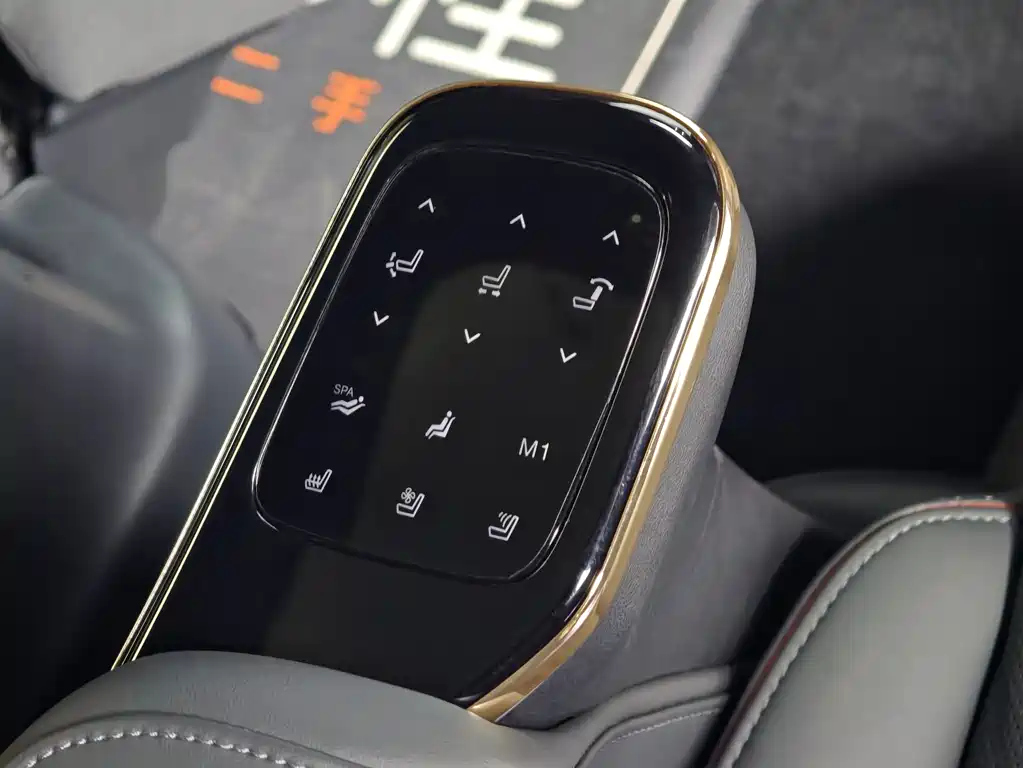 GAC Trumpchi GAC Trumpchi M8 2023 Master Series 400T Flagship Edition 2023 - thumbnail 25