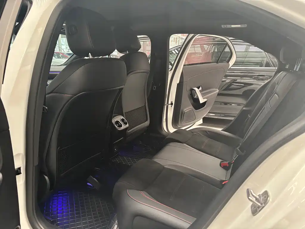 Mercedes-Benz Mercedes-Benz A-Class 2024 Model Year Facelift A 200 L Fashion Edition 2024 - thumbnail 9