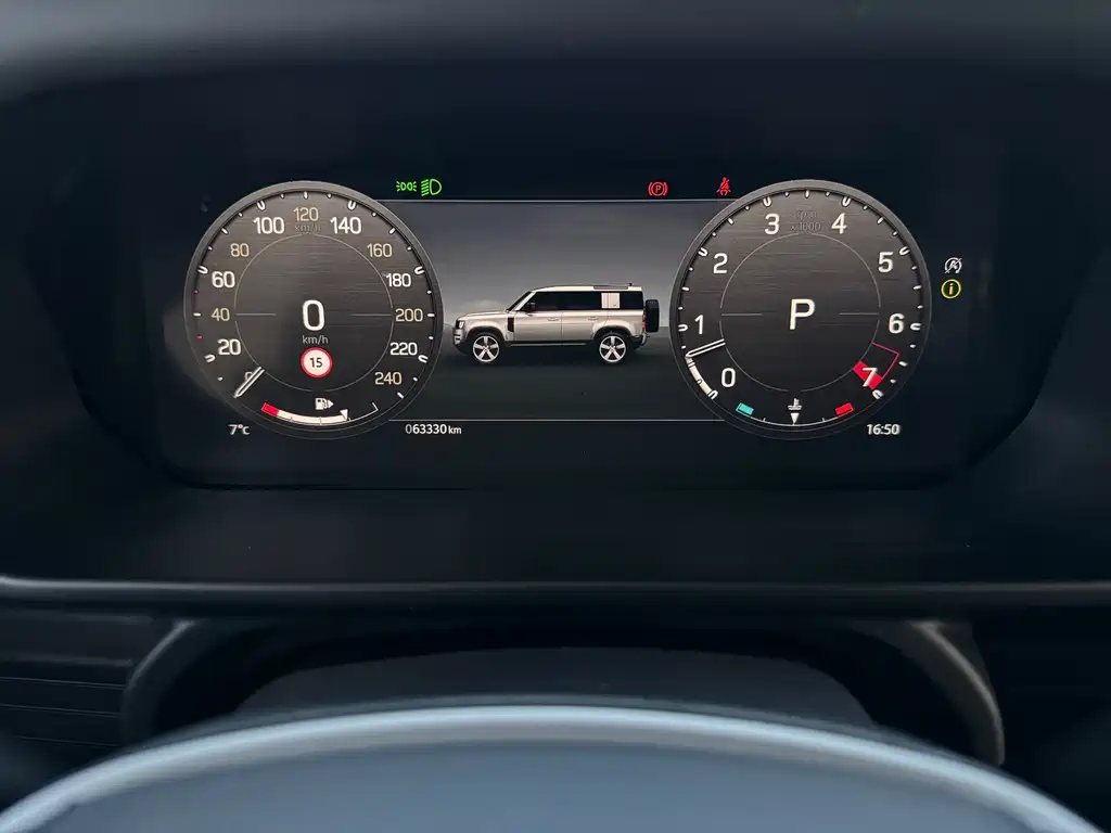 Land Rover Land Rover Defender 2023 110 3.0T P400 Dark Edition 2023 - thumbnail 18