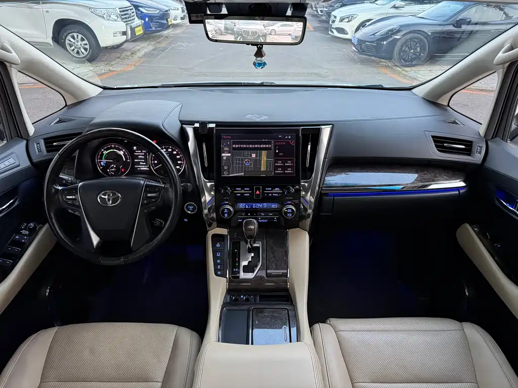 Toyota Alphard 2021 Crown Hybrid 2.5L HV Luxury Version 2022 - thumbnail 7