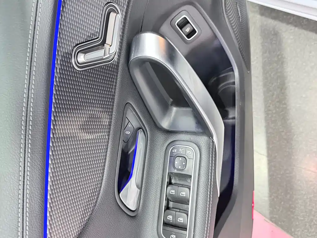 Mercedes-Benz Mercedes-Benz A-Class 2020 A 200 L Sport Sedan 2020 - thumbnail 8