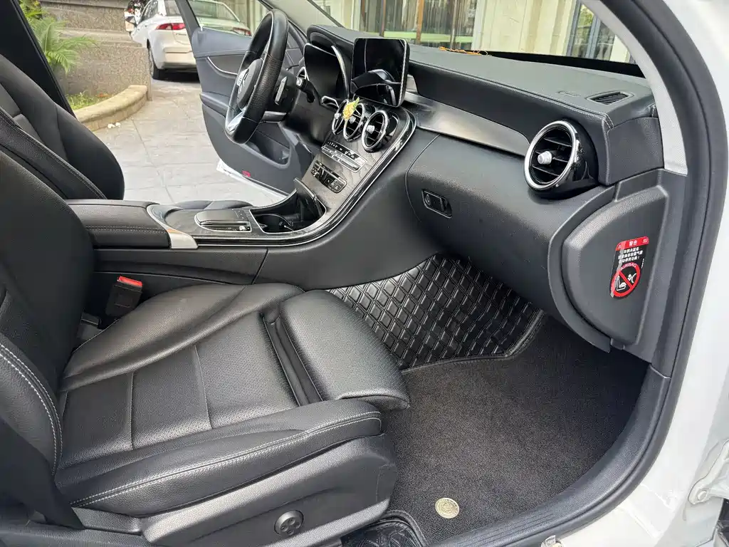 Mercedes-Benz Mercedes-Benz C-Class 2019 C 260 L Sport Edition 2019 - thumbnail 8