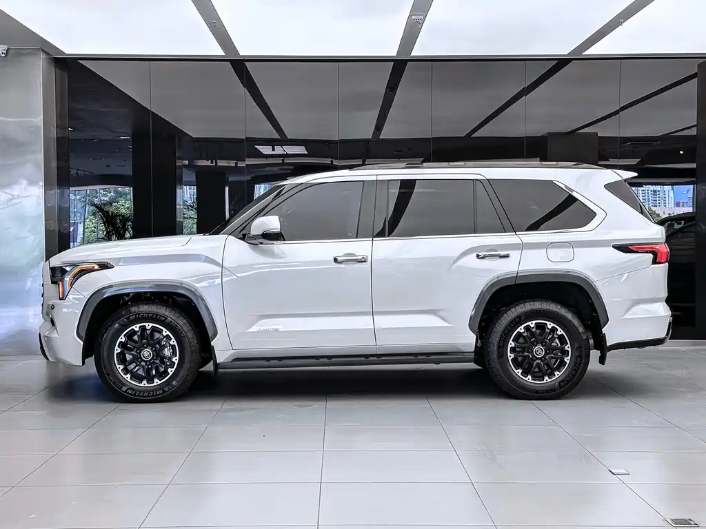 Toyota Toyota Sequoia 2023 3.5L V6 Automatic 2023 - thumbnail 3