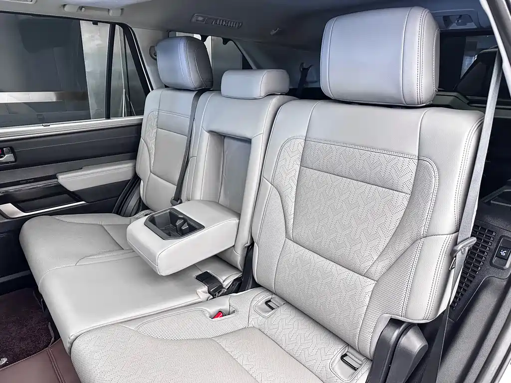 Toyota Toyota Sequoia 2023 3.5L V6 Automatic 2023 - thumbnail 12