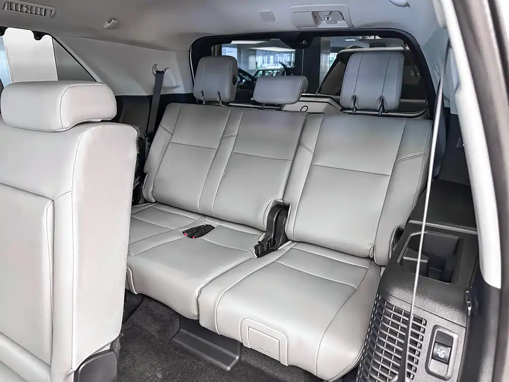 Toyota Toyota Sequoia 2023 3.5L V6 Automatic 2023 - thumbnail 13