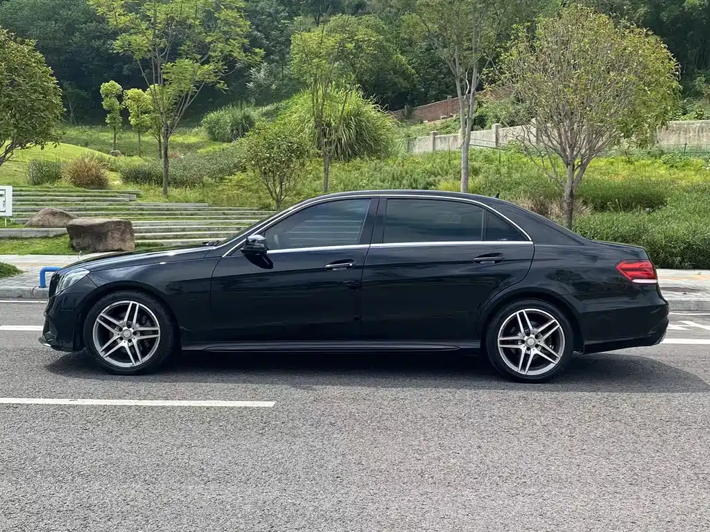 Mercedes-Benz Mercedes-Benz E-Class 2014 E 260 L Sport 2013 - thumbnail 3