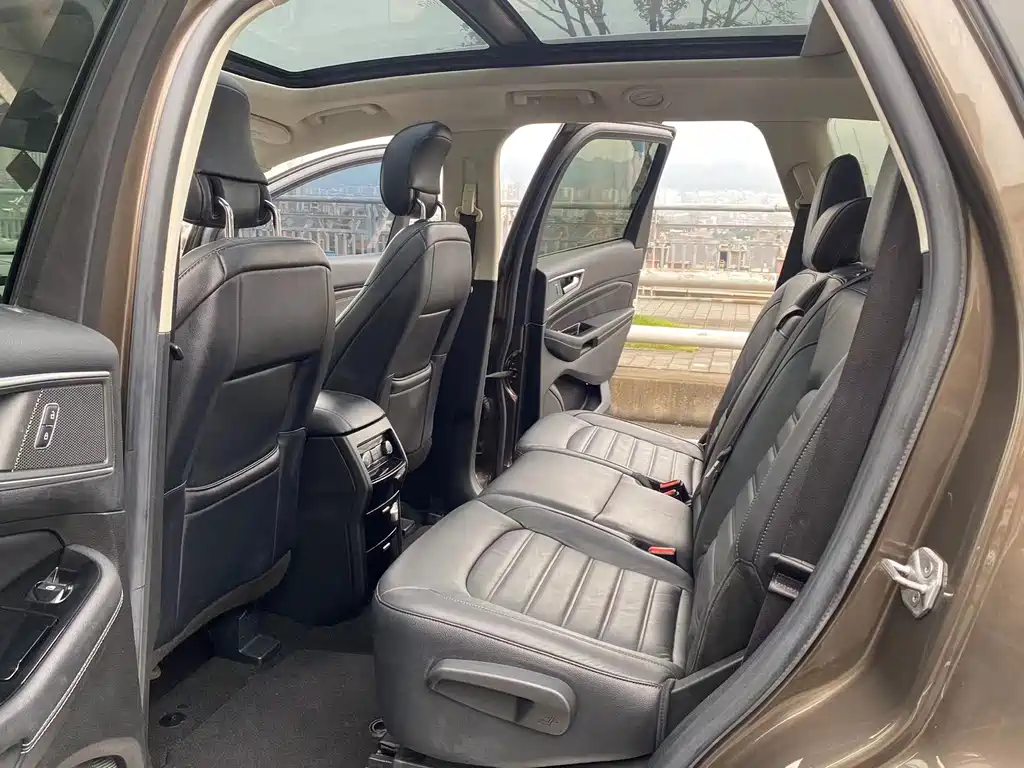 Ford Ford Edge 2016 EcoBoost 245 AWD SEL 7-seater 2016 - thumbnail 7