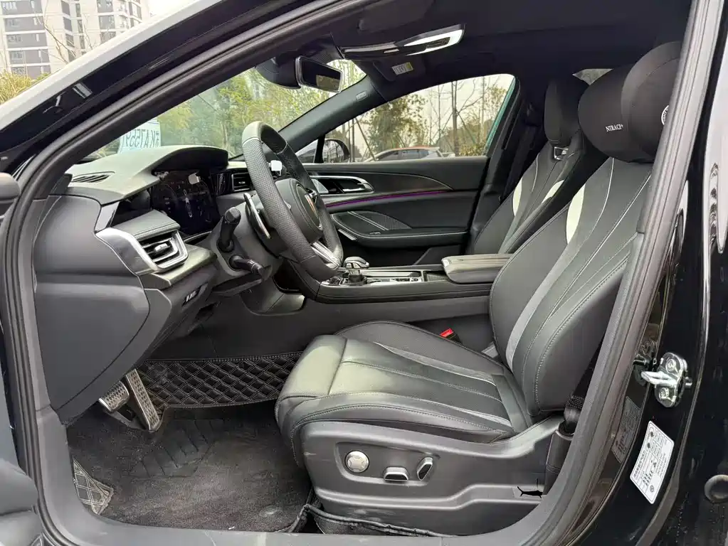 Hongqi Hongqi H6 2023 2.0T Zhi Shang Edition 2023 - thumbnail 5