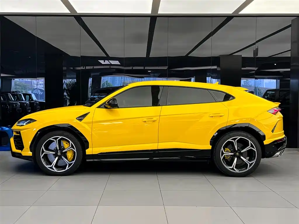 Lamborghini Lamborghini Urus 2021 4.0T V8 2022 - thumbnail 3