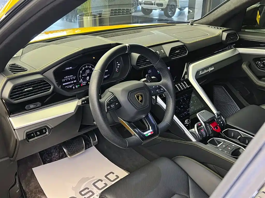 Lamborghini Lamborghini Urus 2021 4.0T V8 2022 - thumbnail 6