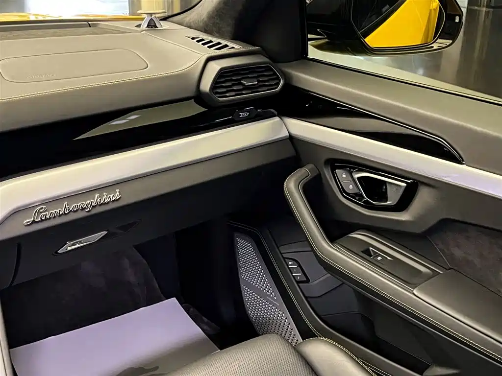 Lamborghini Lamborghini Urus 2021 4.0T V8 2022 - thumbnail 15