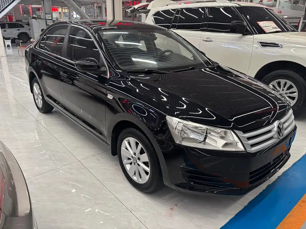 Volkswagen Volkswagen Santana 2013 1.4L Manual Comfort Edition 2013 - thumbnail 2