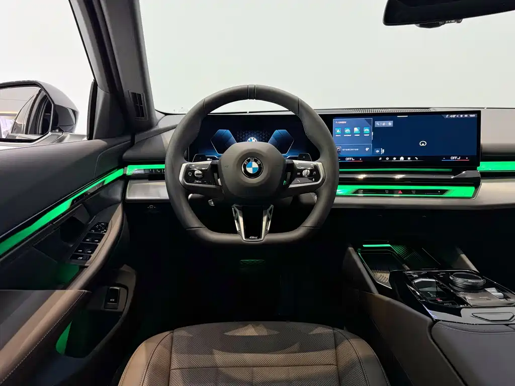 BMW BMW 5 Series 2025 525Li M Sport Package 2025 - thumbnail 22