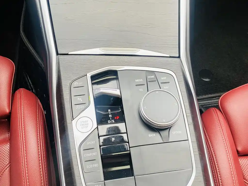 BMW BMW 4 Series 2023 425i M Sport Package 2024 - thumbnail 9
