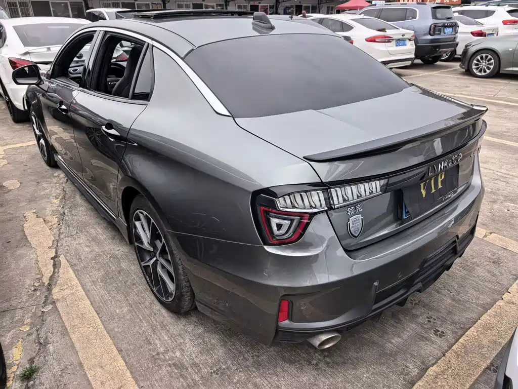 Lynk & Co Lynk & Co 03 2019 1.5TD DCT Sport Edition China VI 2022 - thumbnail 6
