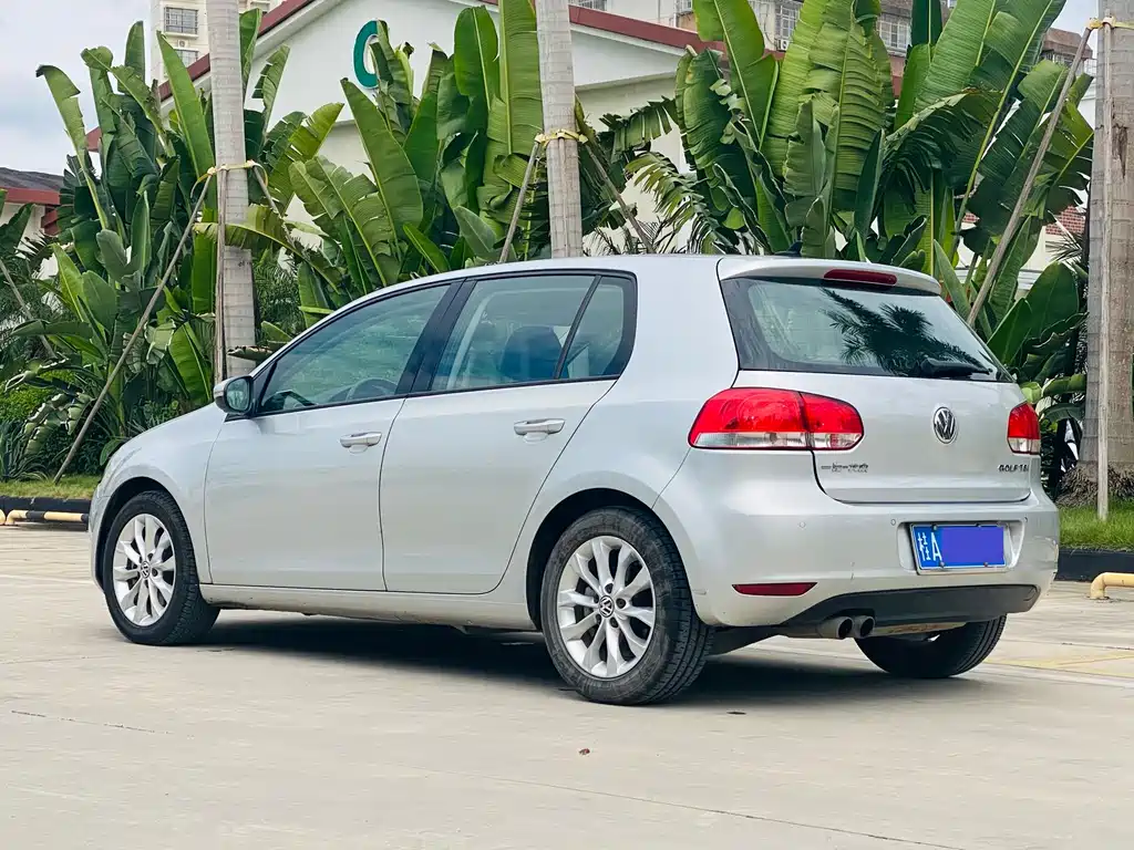 Volkswagen Volkswagen Golf 2010 1.4 TSI Automatic Luxury Edition 2010 - thumbnail 13
