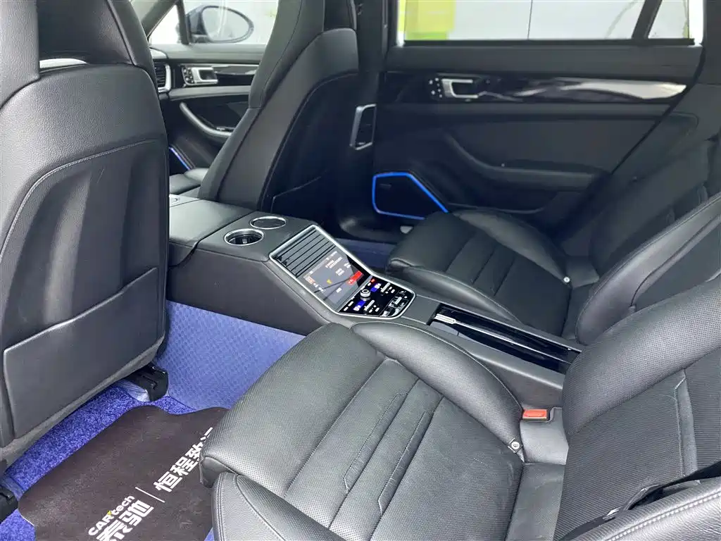 Porsche Porsche Panamera 2019 Panamera 4 Executive Long Wheelbase 2.9T 2019 - thumbnail 8