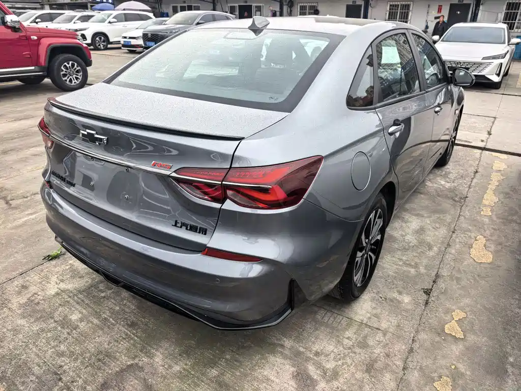 Chevrolet Chevrolet Cruze 2020 Mild Hybrid RS 330T Automatic Joy Edition 2020 - thumbnail 6