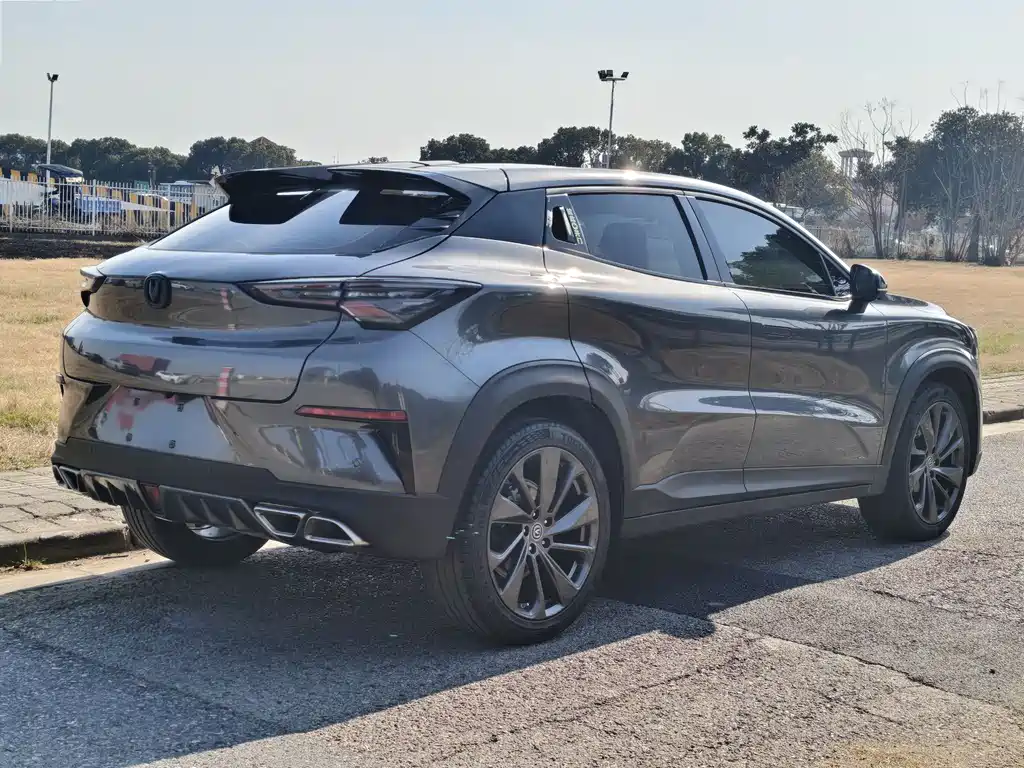 Changan Changan UNI-T 2020 1.5T Luxury Edition 2020 - thumbnail 10