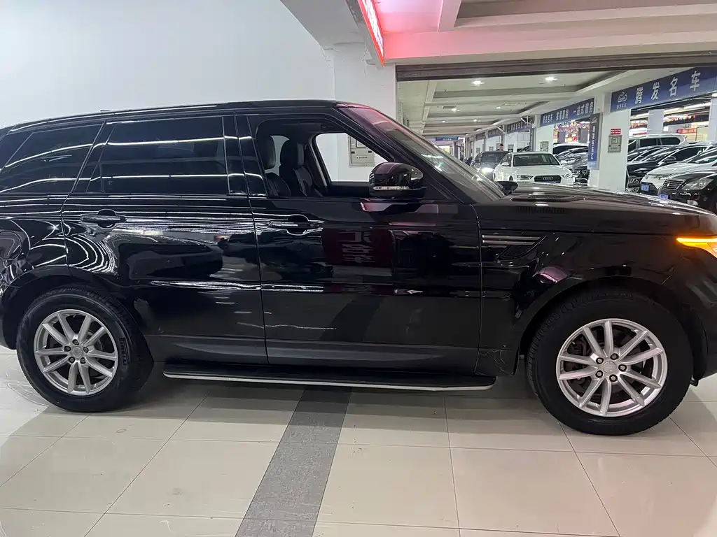 Land Rover Range Rover Sport 2016 2.0 GTDi HSE 2018 - thumbnail 10