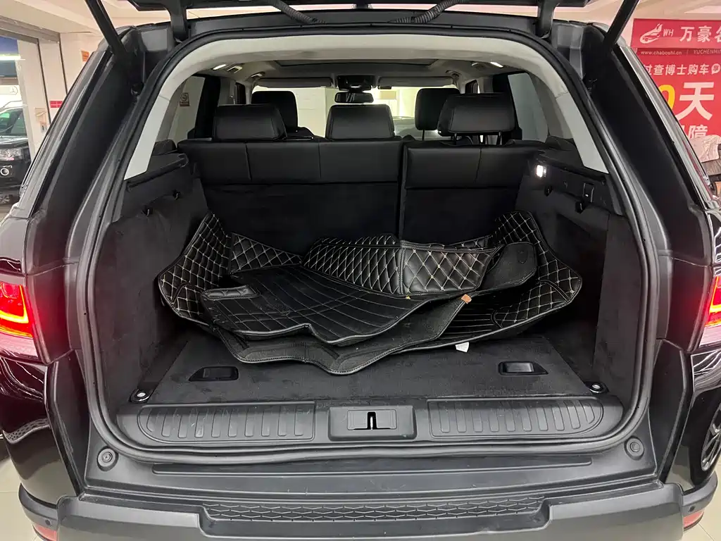 Land Rover Range Rover Sport 2016 2.0 GTDi HSE 2018 - thumbnail 12