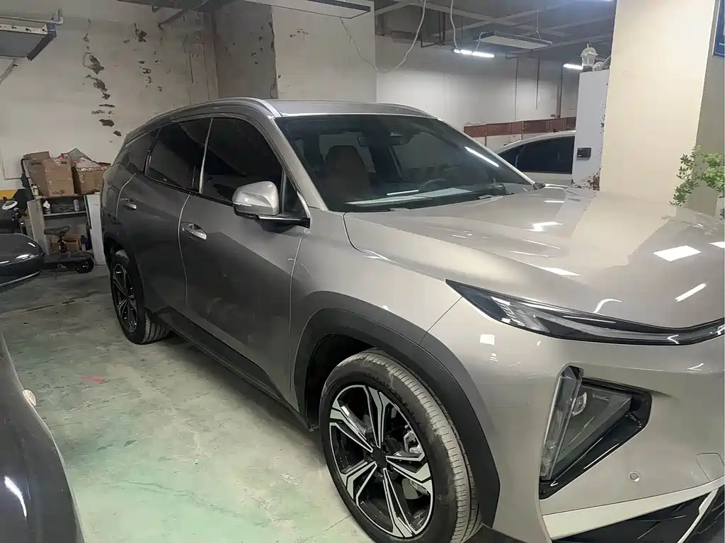 Geely Galaxy Geely Galaxy L7 2025 EM-i 115km Long Range Edition 2025 - thumbnail 3
