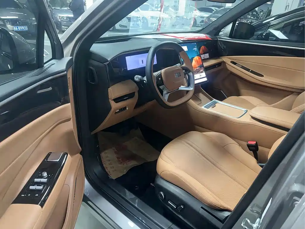 Geely Galaxy Geely Galaxy L7 2025 EM-i 115km Long Range Edition 2025 - thumbnail 8