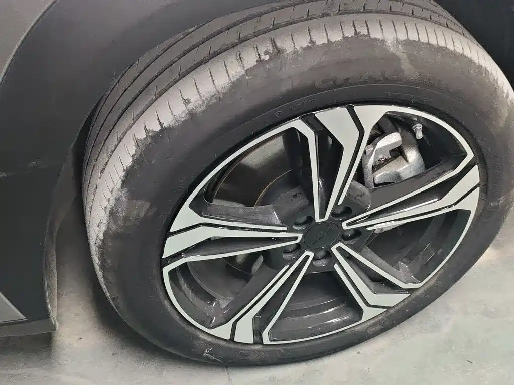 Geely Galaxy Geely Galaxy L7 2025 EM-i 115km Long Range Edition 2025 - thumbnail 14