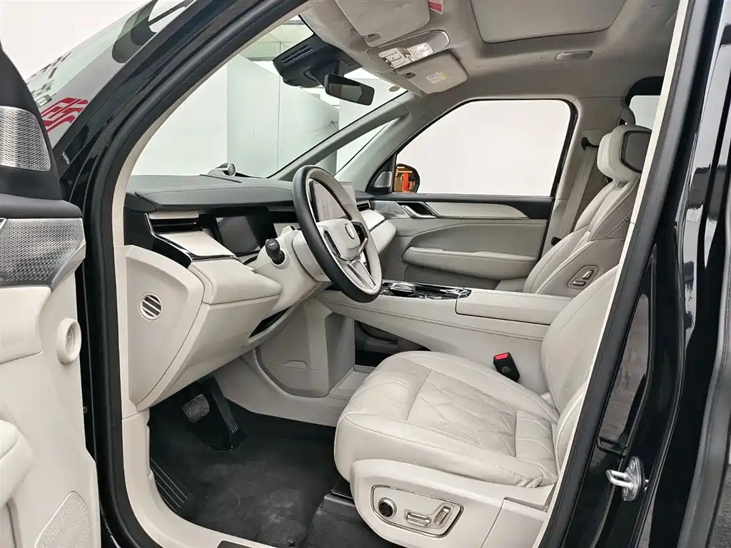 Volvo Volvo EM90 2025 Ultra Six-Seat 2024 - thumbnail 3