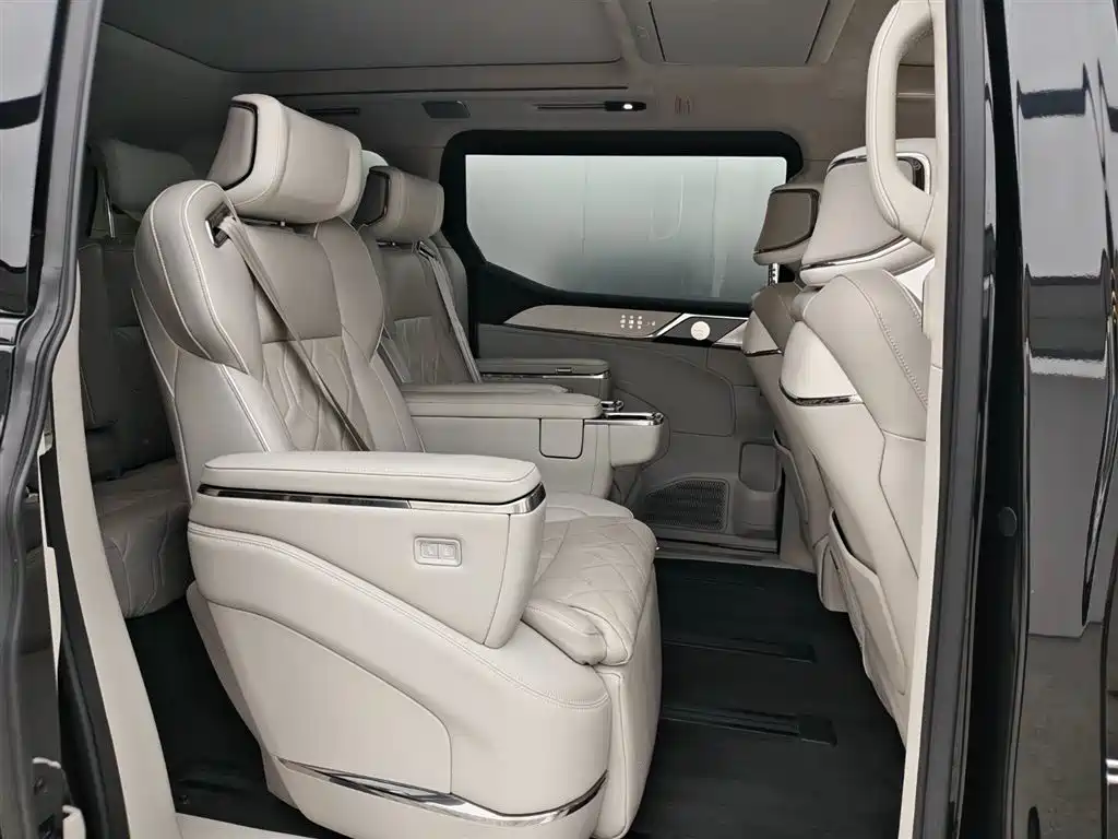 Volvo Volvo EM90 2025 Ultra Six-Seat 2024 - thumbnail 7